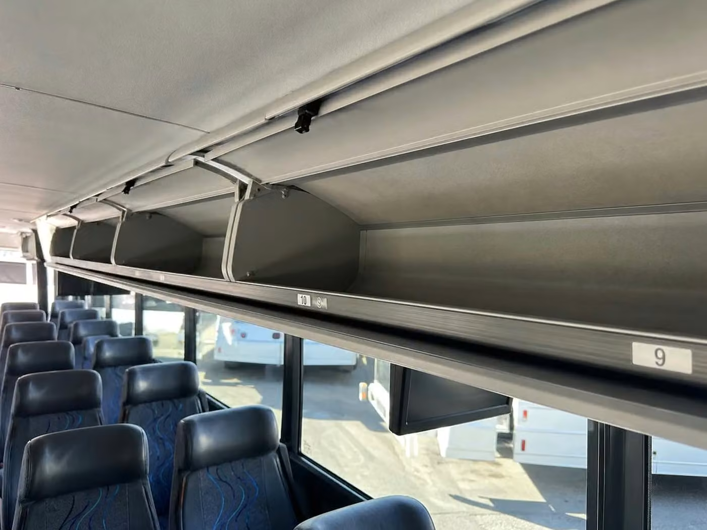 ankeny 35 passenger minibus overhead storage
