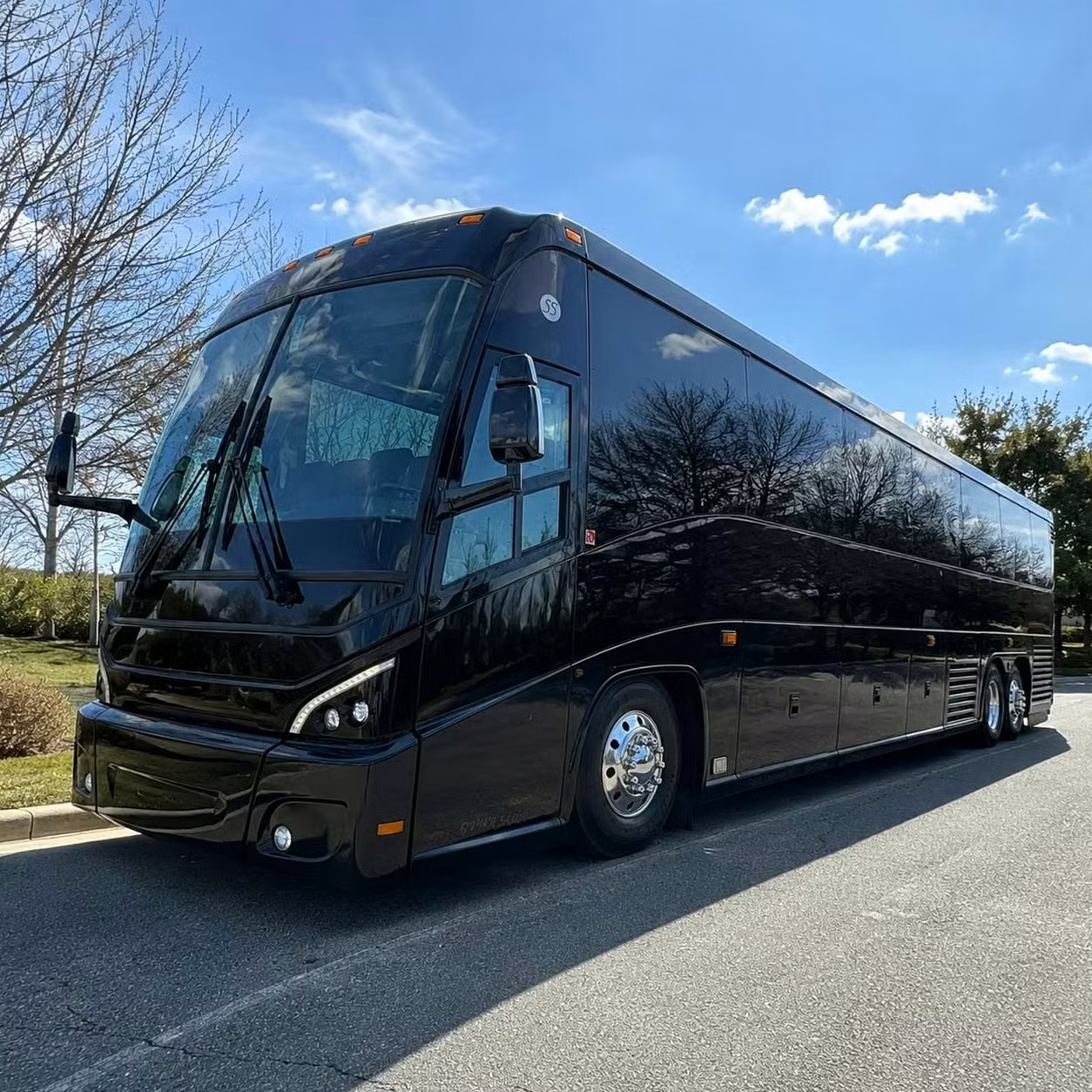 ankeny charter buses from ankeny to des moines