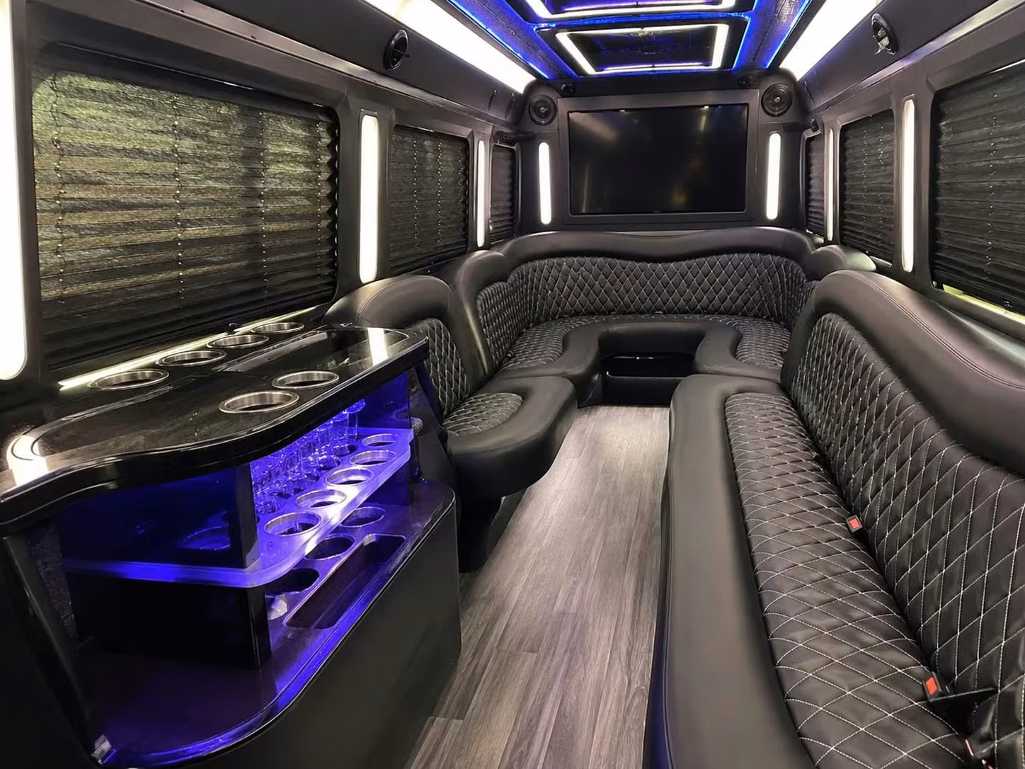 ankeny homecoming bus rentals for ankeny students