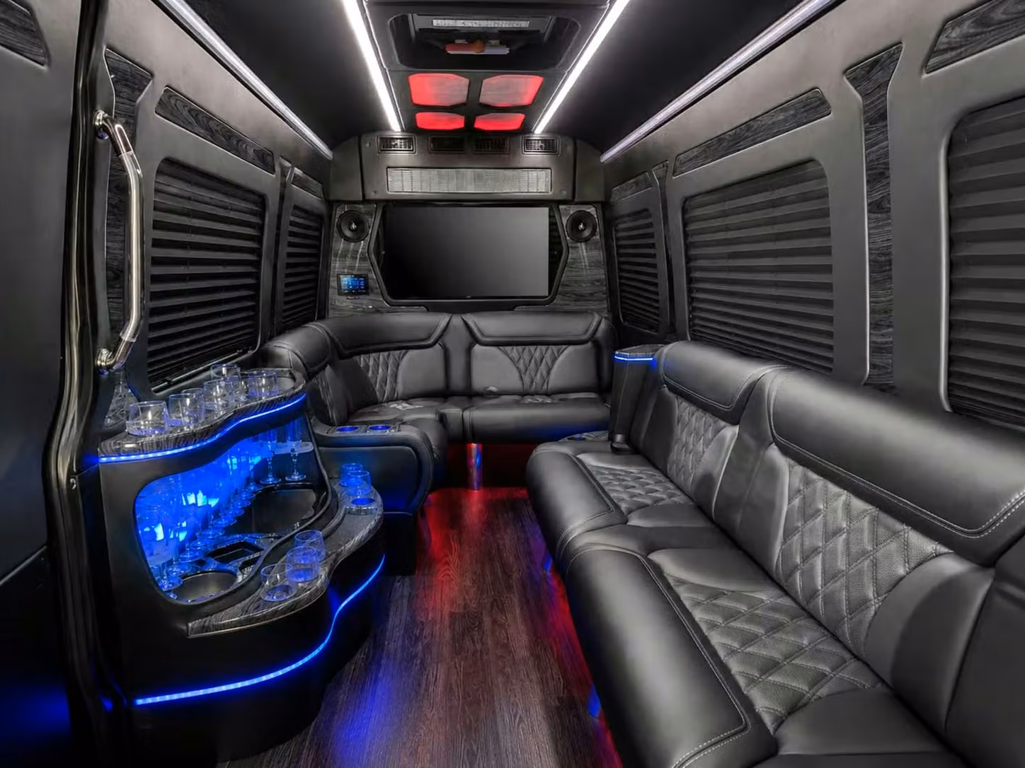 ankeny private ankeny charter buses for family vacations reunions and road trips