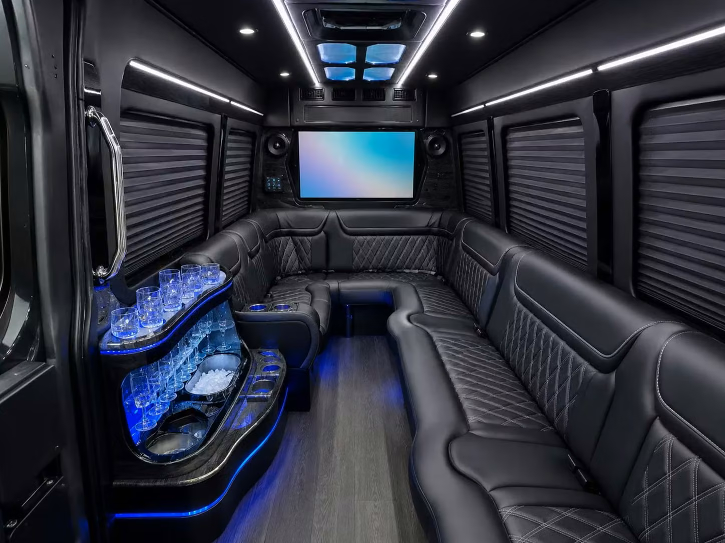 ankeny streamlined prom and homecoming shuttle bus services