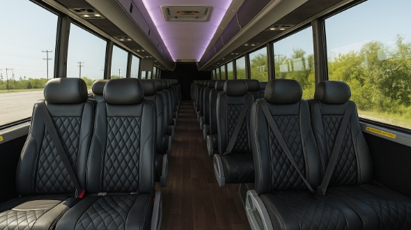 ankeny 35 passenger minibus rental